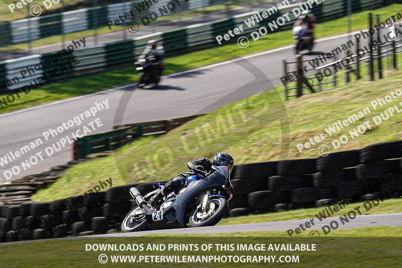 cadwell no limits trackday;cadwell park;cadwell park photographs;cadwell trackday photographs;enduro digital images;event digital images;eventdigitalimages;no limits trackdays;peter wileman photography;racing digital images;trackday digital images;trackday photos
